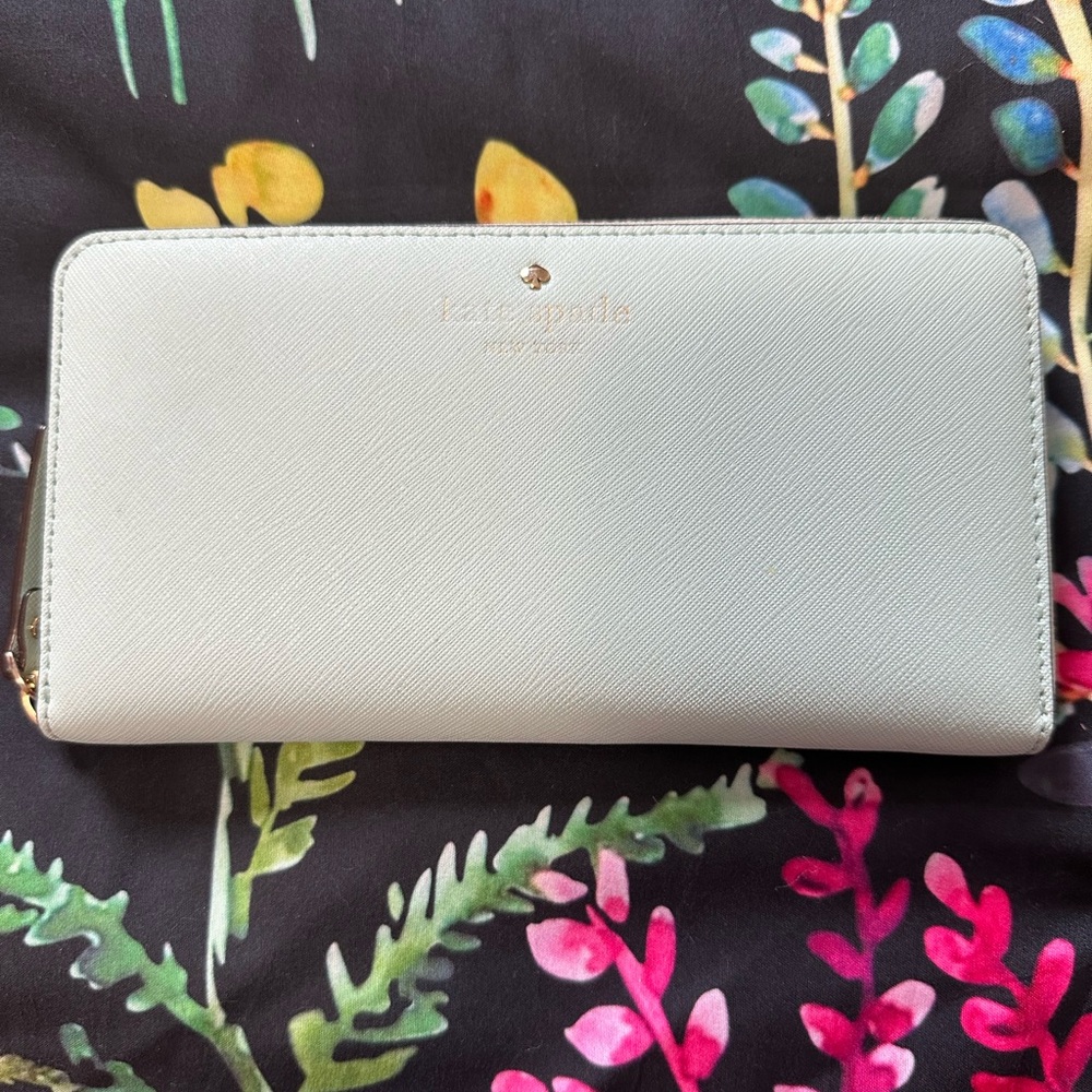 Kate Spade wallet